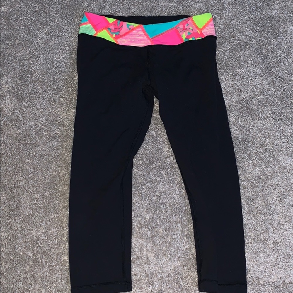 size 12 ivivva reversible crop leggings